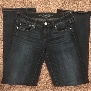 American Eagle Outfitters Favorite Boyfriend Jeans